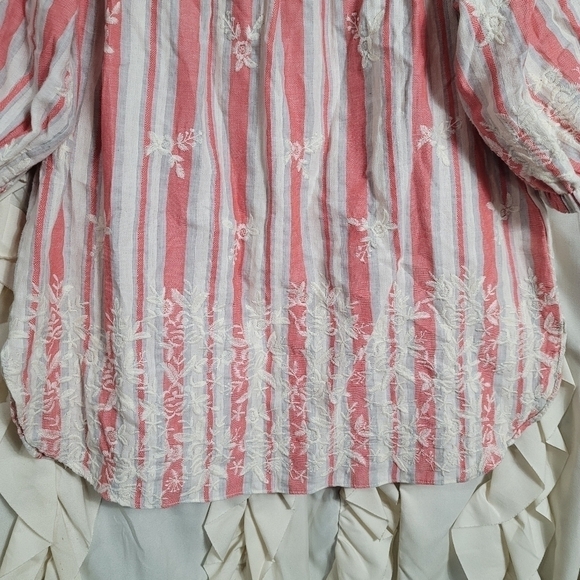 Misa LA Striped Embroidered Peasant Blouse Top Off the Shoulder Large Red Cream - Picture 4 of 9